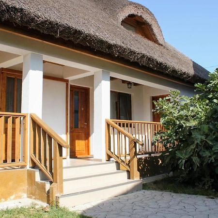 Cerdacul Cu Stuf Sfântu Gheorghe Exterior foto