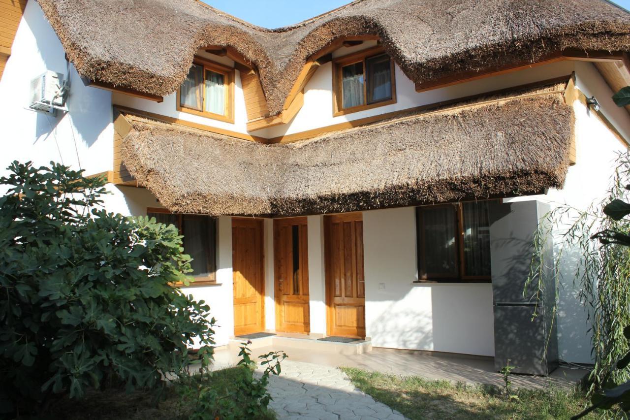 Cerdacul Cu Stuf Sfântu Gheorghe Exterior foto